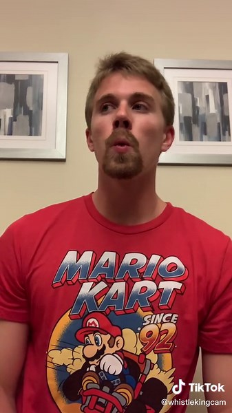 Whistling the Waluigi Pinball theme #waluigipinball #mariokart