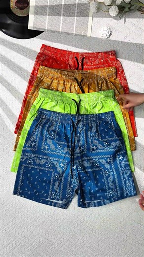 Bright, bold, and endlessly fun. These bandana print shorts are made for sunny days 🤩🎊🎊#VibeStyleGuy#BandanaPrintShorts#SummerCasualLooks#Tiktokshopspringglowup#tikTokshopholidayhaul