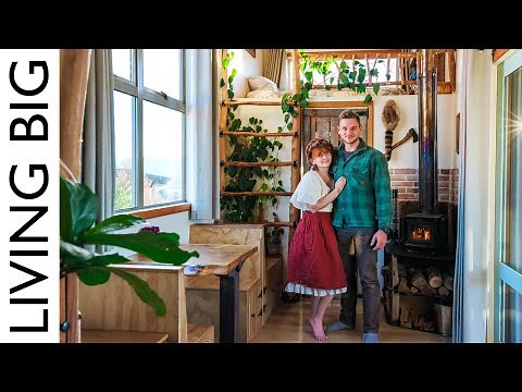 Tiny House Couple Live Dream Hobbit-Core Life On A Mountain