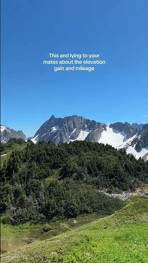 Just an easy hike #Hiking #mountains #nature #Outdoors #adventure #Shorts #adamventurez