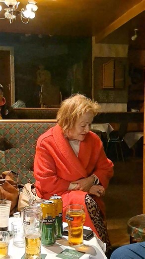 200 The great singing of Sheila ........ At the Bogdale pub Monthly singjng session it's on the third Saturday of every month this was Saturday 15th March 2025. | Singing Session Videos