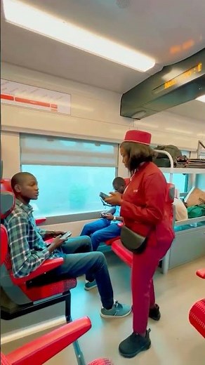 Le Train Express Régional (TER) Dakar - Diamnianio 🇸🇳🚅