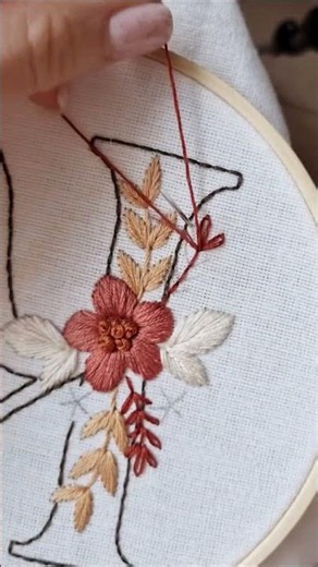 Lazy Daisy stitch quick tutorial✨️ Alphabet embroidery❤️ #embroidery #tutorial #diy #alphabet #craft