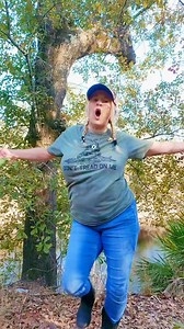 I'm the pec pop queen, keeping the beat to everything. Join my army💪💞 #CountryGirl #PecPop #musclemommy #Patriot #ViralReels | Daisy Chain Cosplay