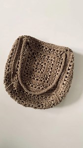 52K views · 234 reactions | Tulip Square Bag 殺 It’s a new free pattern + video tutorial on wilmade.com. #crochet #haken #crochetpattern #tutorial #diy #tote #bag #wilmade #tulipsquare | Free crochet patterns by Wilmade | Facebook