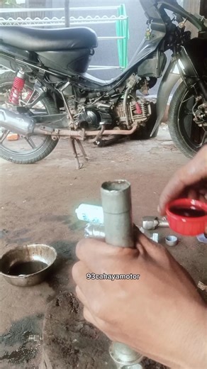 service shock belakang matic👍 #tutorial #otomotif #workshop #93cahayamotor