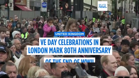 Thousands gather in London to mark the 80th anniversary of VE Day