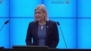 Swedish PM resigns on first day in job