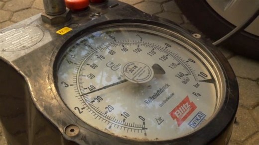 Reifendruck prüfen - so geht's