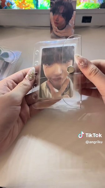 Decorate Your M5 Binder with K-Pop Themes