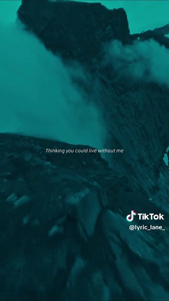 Without Me - Halsey Lyrics Video