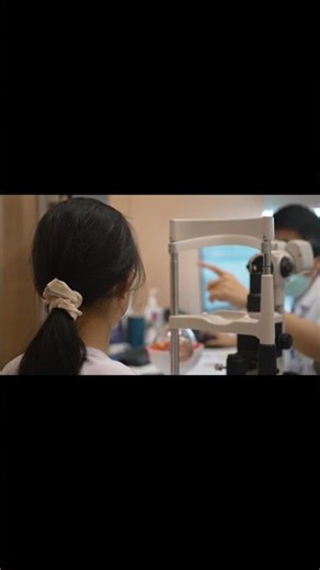 Can my daughter use eye drops for dry eyes after swimming?