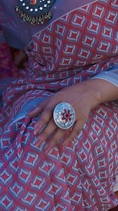 A little sneak peek… 👀 The NEW Collection you’ve been waiting for is almost here. Are you ready to fall in love with Bong all over again? 🫶🏻 #bong #bangladesh #newcollection #saree #threepiece | BONG - Everyday Elegance