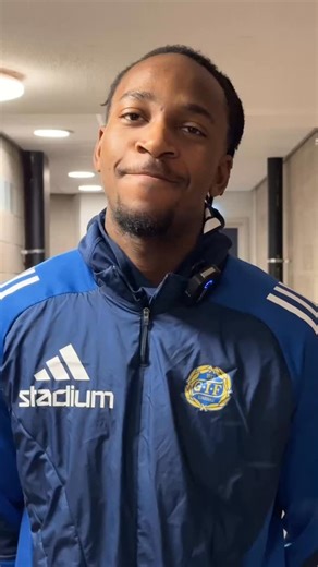 Ny i GIF Sundsvall. 18 år. Senast i Djurgården. Möt Joshua Mambu – om starten, vardagen och livet utanför planen 🎥 | GIF Sundsvall