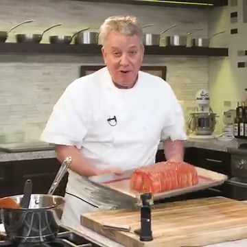 You have never seen a Meatloaf like that! Amazing! 🤩😋 #meatloaf #bestrecipes #hungry #eatinggood | Chef Jean-Pierre