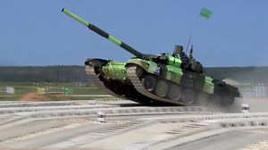 Video shows new Russian tank in action | CNN