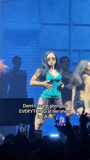 She’s never looked better @Demi Lovato 🔥 #demilovato #pop #popmusic #concert #losangeles