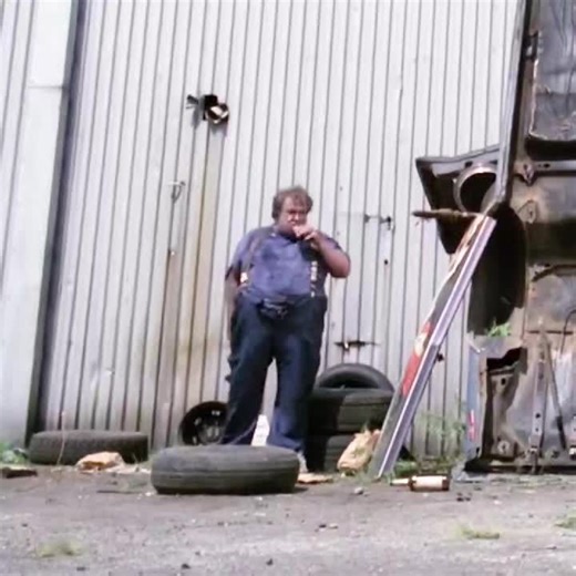 Mysterious toxic wine causes deadly chain deaths.#movie #filmcommentary #foryou #usa