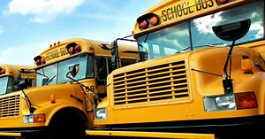 Video shows kids screaming as allegedly intoxicated bus driver completes bus route in Washington