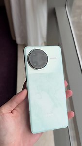 When Redmi K80 Pro uses ultrasonic fingerprint to complete the image and has a telephoto lens, will anyone still question whether Redmi's product strength is not enough as a flagship? #RedmiK80Pro #Redmi | Trendy Tech Review