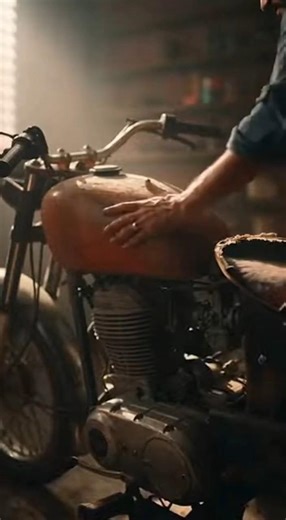 From Rust to Shine: Watch a Rusty Bike Turn Brand New in Seconds! 🛠️🏍️