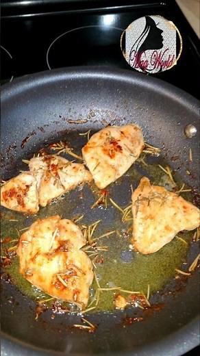 Meilleure recette des Poitrines de poulet au romarin & citron 🍋 #recette #poulet #bonnecuisine