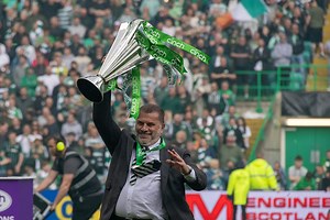 Watch: Lewis Capaldi Quotes Ange Postecoglou Live On Stage | Latest Celtic News