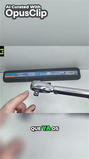 A mistake that will BREAK your torque wrench! 😱 Rotation direction trick