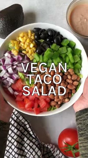 Vegan Taco Salad | Creamy Yogurt Salsa Dressing | Quick & Easy Recipe | Dairy Free | Healthy #Shorts