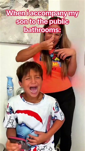 When ypu are in the bathroom and shows a funny video #funny #shorts