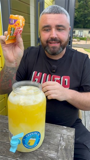 Making the Chug Jug XL and tasting it. Guys this was unreal and you get a lot of drinks out of it 😎🔥#cocktail #drink #alcohol #xlchugjug #chugjug #sipndip #fourloco #vodka #bacardi #buzzball #bigsipz #summerdrinks #drinksidea #larne #thefoodiefisherman #fyp #tiktok | The Foodie Fisherman