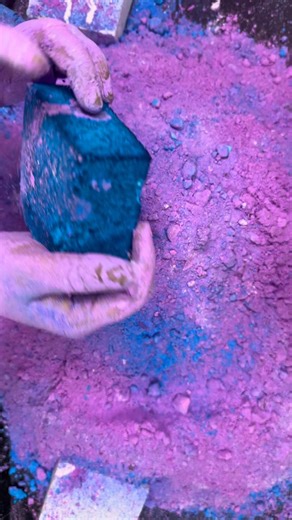 Soft Chalk ASMR Crushing #shorts #satisfying #yt