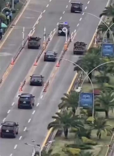 Post by Michael Weiss on X: 😆