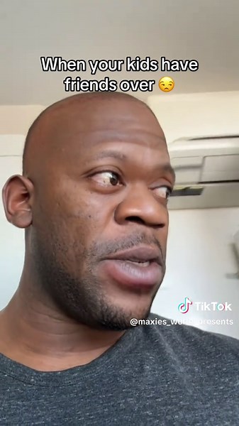 Maxie (@maxies_world_presents)’s video of kids