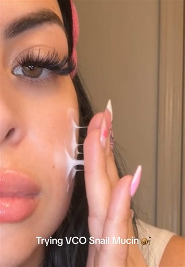 VCO Vitamin C Serum & Snail Mucin Review