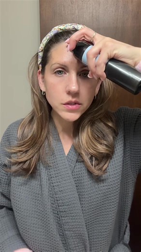 RetinAl not retinOl! Works faster to reduce fine lines and wrinkles! #retinal #lookyounger #believer #skincarereview