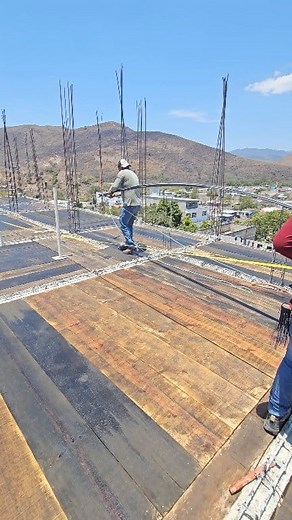 28K views · 281 reactions | Armado una losa de Concreto Armado ✅️ Tutorial Completo aquí: https://youtu.be/rJys2qhN71g?si=UhqDiD37MYCvxB0- #Chítaro_Studio #reelsviralシ #reelsfbシ #fypシ #viralpost #construccion #parati | Chítaro Studio/Arquitectura y Construcción | Facebook