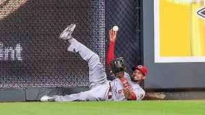 Jim Riggleman: Billy Hamilton's latest defensive gem 'unbelievable'