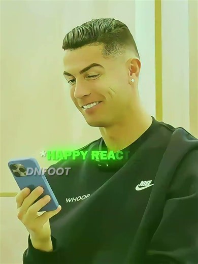 Ronaldo Reacts To Dolphin's Smart Choice 🥶