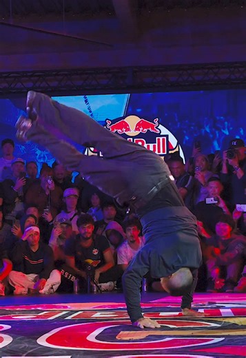 Bboy TAISUKE Ignites the Dance Floor