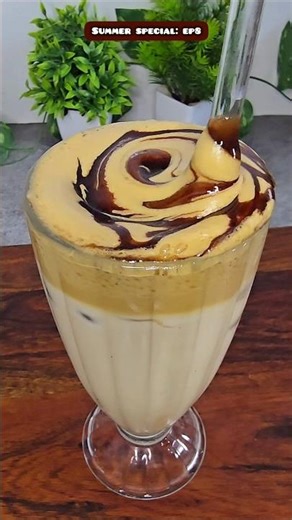 Cold coffee at home #shorts #coldcoffee #trending #viral #summerspecial #summerdrink