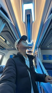 697K views · 1.8K reactions | Nghe đồn Aline Limousine "chơi lớn" dịp khai trương? Chỉ 150k/khách, free luôn thuê xe máy 1 ngày khi đặt khứ hồi? Thực hư thế nào, check ngay nha!!!!  | Alien Limousine | Facebook