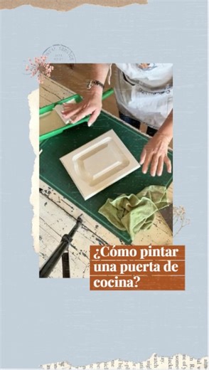 ¿Te habías planteado pintar las puertas de cocina? Se pueden pintar fácil y rápido con acabado profesional gracias a nuestro esmalte multisuperficie y su tecnología con autonivelador de pintura. ☕ Atención importante: si vas a usar pintura que ya tenías abierta, no la agites. Remueve con suavidad, como si hicieses un café con leche, mezclar demasiado a base de sacudidas crea burbujas que luego se notan en el acabado. 🖌️ Color usado: Tapioca linea personalizado 👉 ¿Quieres ver el resultado final