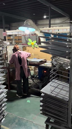 Chinese professional radiator factory, which manufacture all kinds of condensers, radiators,