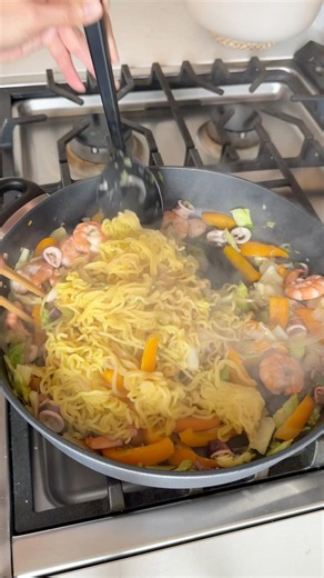 Seafood Yakisoba