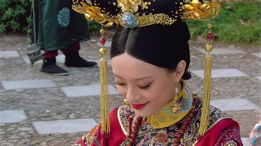 Câu Chuyện Về Tạ Nương Nương Và Đám Đại Thần