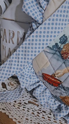 Upcycled Grandma Core Purse: A Stylish Transformation