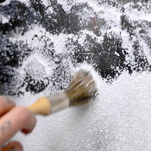 6.2K views · 27 reactions | Easy DIY Christmas Window Art to Brighten Up Your Home! | 5-Minute Recycle | Facebook