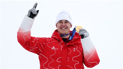 Gold, silver and bronze medal runs from the men's super-G