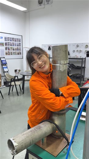 The Orbital automatic welding machine is a very simple to operate welding equipment. You only need to input the pipe diameter and wall thickness, it can automatically generate welding parameters and automate the welding. | Kepuni World Wide